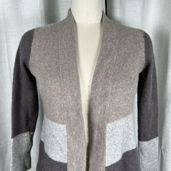 Charter Club Luxury 100% Cashmere Medium Sweater Cardigan Colorblock Grey Brown - Picture 2 of 10